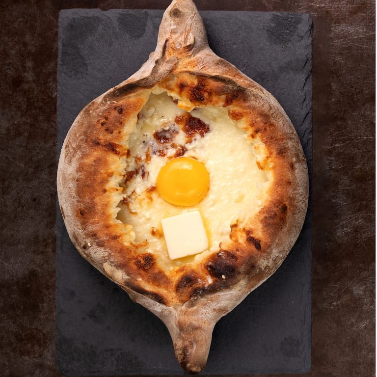 Delicious Khachapuri Experience